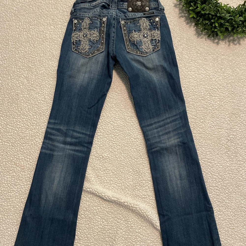 Miss Me Jeans. Size 27. Like New.